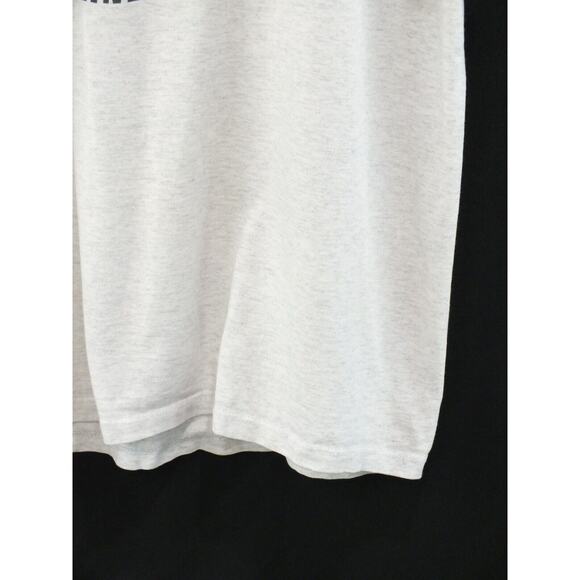 Vintage Y2K Canada Maple Leaf Beaver Graphic T-shirt Sz Large DC Apparel - Picture 4 of 13